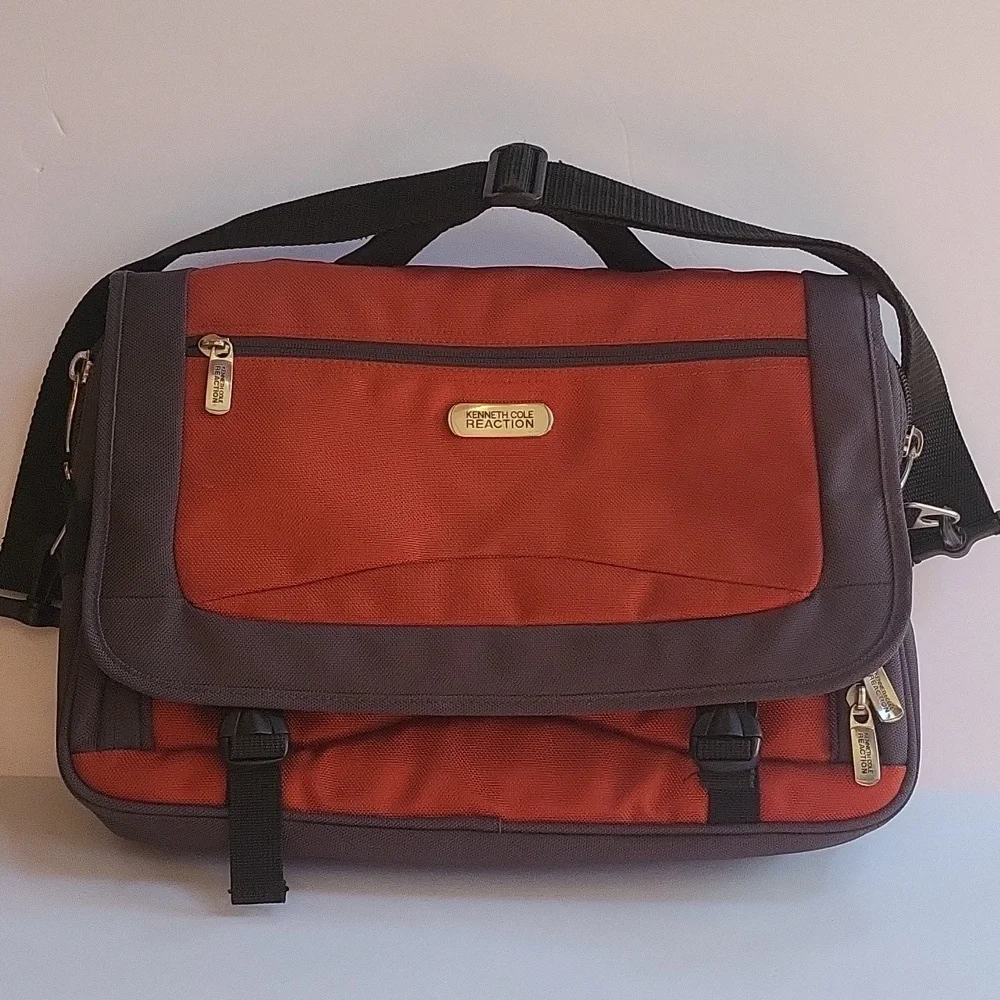 Kenneth Cole Reaction Carry On Trave Office Briefcase Business Bag